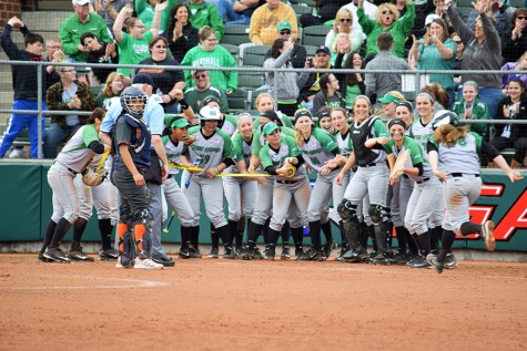 Marshall softball team sweeps Toldeo in doubleheader