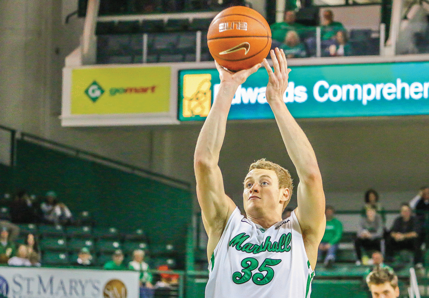 Senior Autin Loop (35) attempts a free throw duirng the 2015-2016 season. Loop recently broke Tamar Slay’s all-time record for made three pointers in a career. Loop is currently seventh all-time in Conference USA for made three pointers.