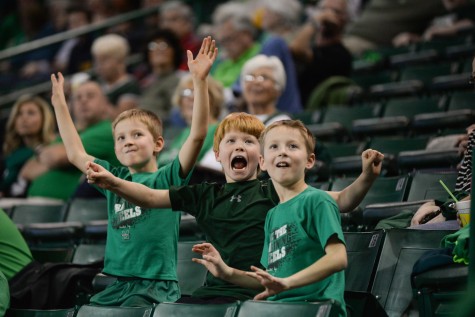 Herd basketball seeing bigger crowds
