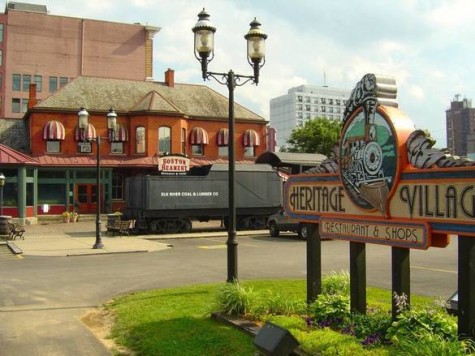 Party On The Patio presents Larry Whitt and Blue Eyed Soul to Huntington