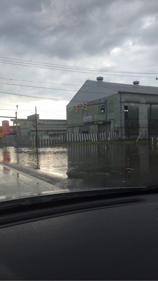 Flooding+on+3rd+Avenue+in+Huntington+Tuesday+near+the+Joan+C.+Edwards+Stadium.
