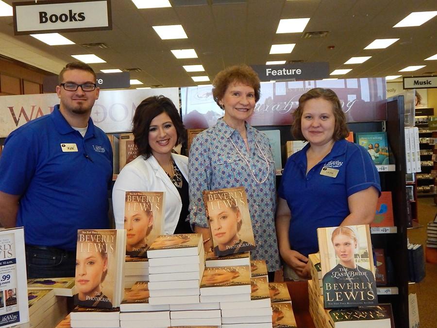 New York Times Bestselling Author Meets Readers at Local Christian Bookstore