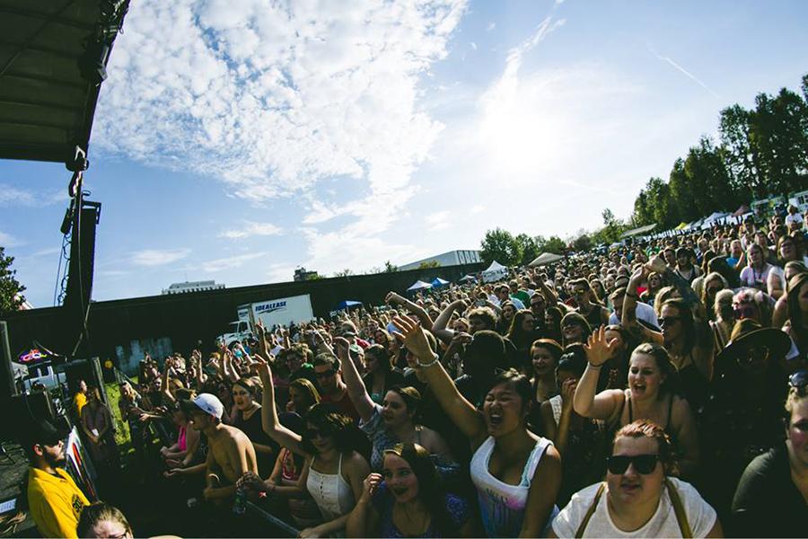 FEST: 2 brings crowd to River Front Park all day.