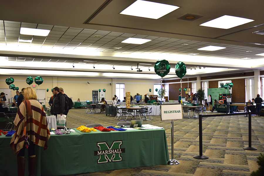 Seniors graduating in December had the oppurtunity to attend Countdown to Commencement to get all their graduation needs in one place. Graduates can purchase tassels, get measured for caps and gowns and have cap and gown portraits taken at the event.