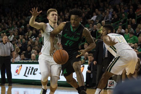 Marshall men’s basketball defeats Old Dominion in front of record crowd
