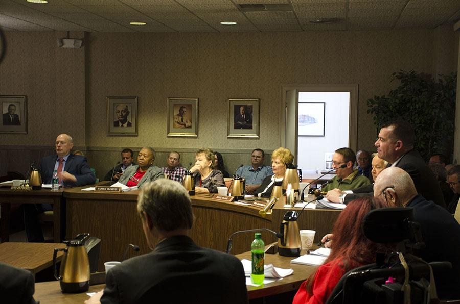 City Council meet Monday to vote on an ordinance to broaden the language used for drug related crimes along with an ordinance to allow the mayor to enter into contract to furnish labor, material and equipment for the renovation of The Big Sandy Superstore Arena Plaza.