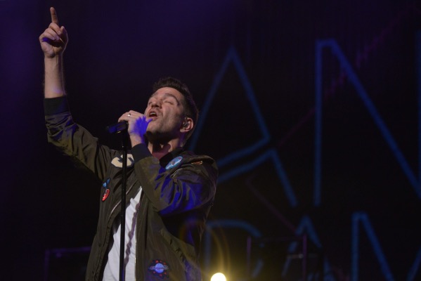 Andy Grammer, Gavin DeGraw perform at Keith-Albee