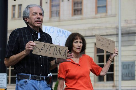 Community rallies to defend DACA