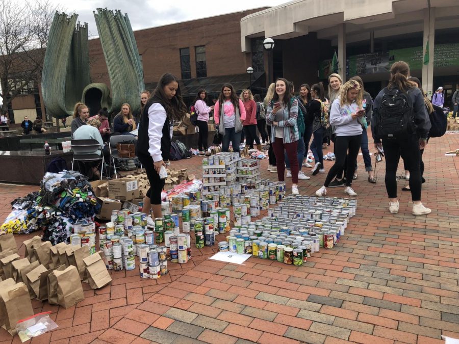 Greek Life collects canned foods, prepares hygiene kits for charities