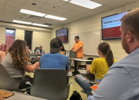 Students meet to discuss renaming of Jenkins Hall