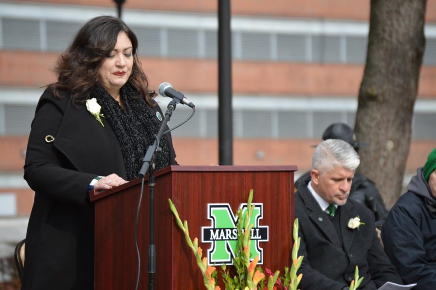 Keynote speaker, Leslie Garvis, daughter of Danny Deese, DC-9 Charter Coordinator, speaking to the crowd during the 48th Annual Memorial Service.