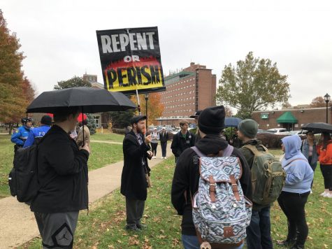 Open-air preacher returns to Marshall’s campus