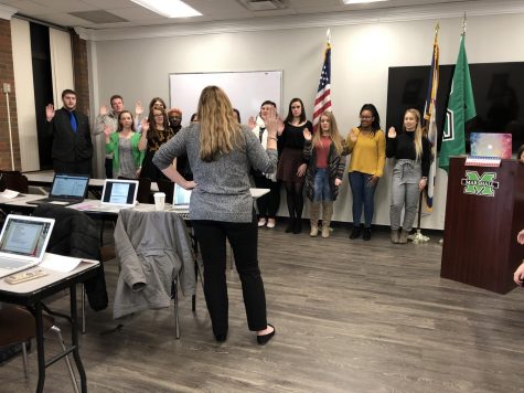 New interim senators sworn into SGA