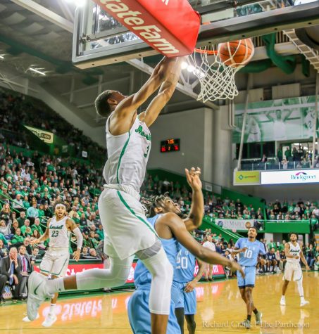 GALLERY: Marshall outlasts FIU for 5-0 start in Conference USA