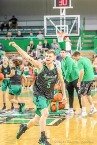 Brooks-Harris, Dillon use redshirt season to improve on, off court