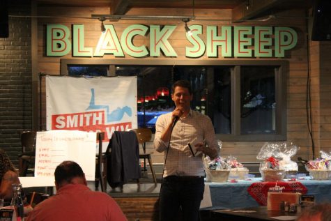 Smith campaign completes record 100th town hall in Huntington
