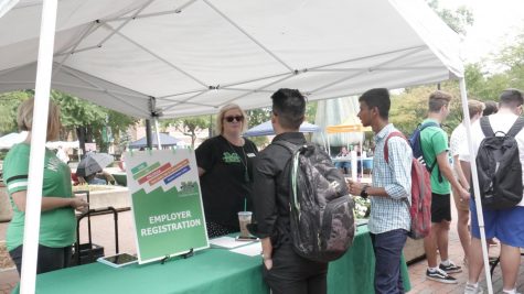 Job-A-Palooza connects Marshall students to future employers