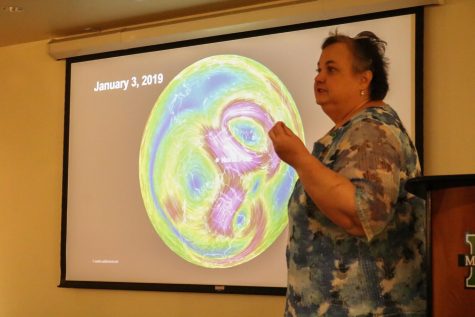 Students, community members attend Climate Reality Project presentation by Marshall professor