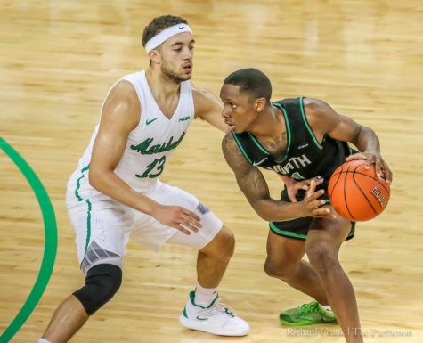 Herd men’s basketball survives against the Monarchs, 68-67