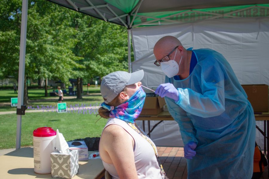 A popup COVID-19 test has been set up on the plaza of Marshalls campus. 