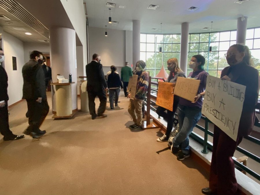 The protest outside of the Joan C. Edwards Playhouse during Smith’s introduction speech was organized by the Sustainability Club.