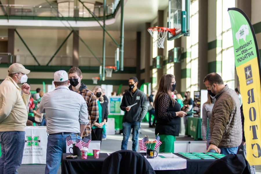 First Green and White Day of the Year Takes Over Campus