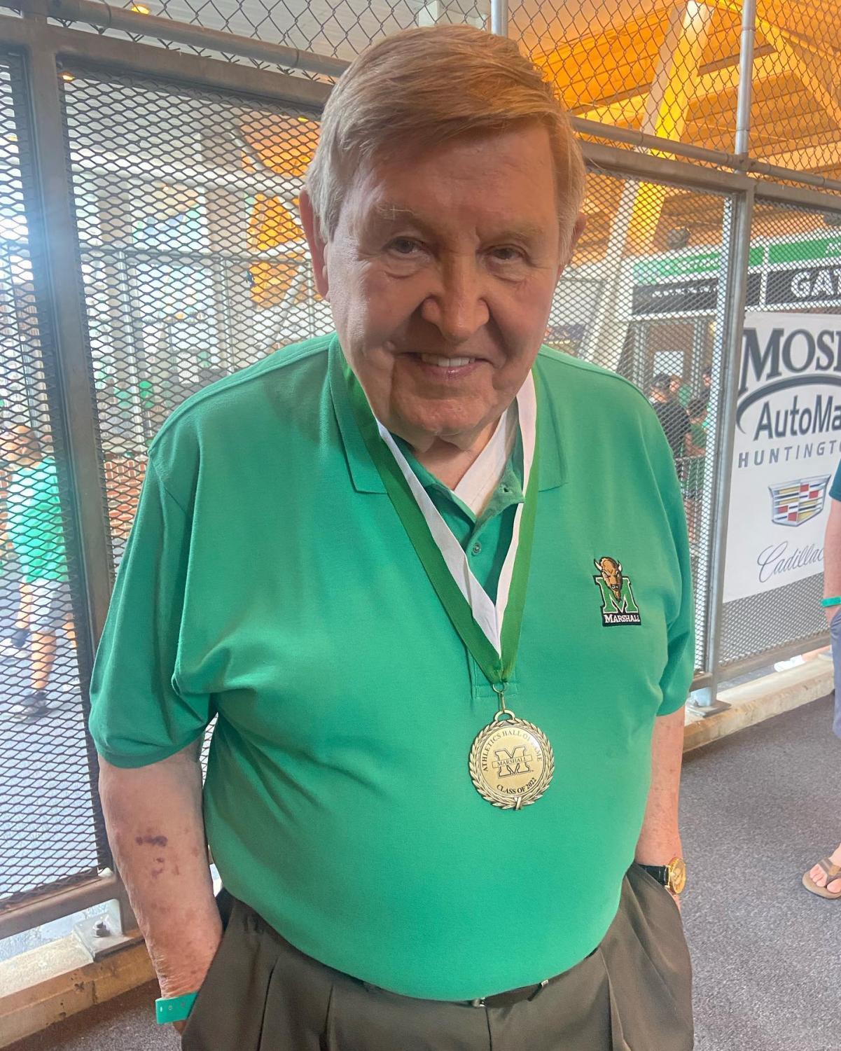 “I am truly honored to be in the Hall of Fame at Marshall University,” said former head coach Jack Lengyel. “It is a great honor that I share with all of the people, my friends, my coaching staff and all the players from the Young Thundering Herd. It’s great to be here and I thank everyone as I stand on all of your shoulders and accept this award in your honor.”