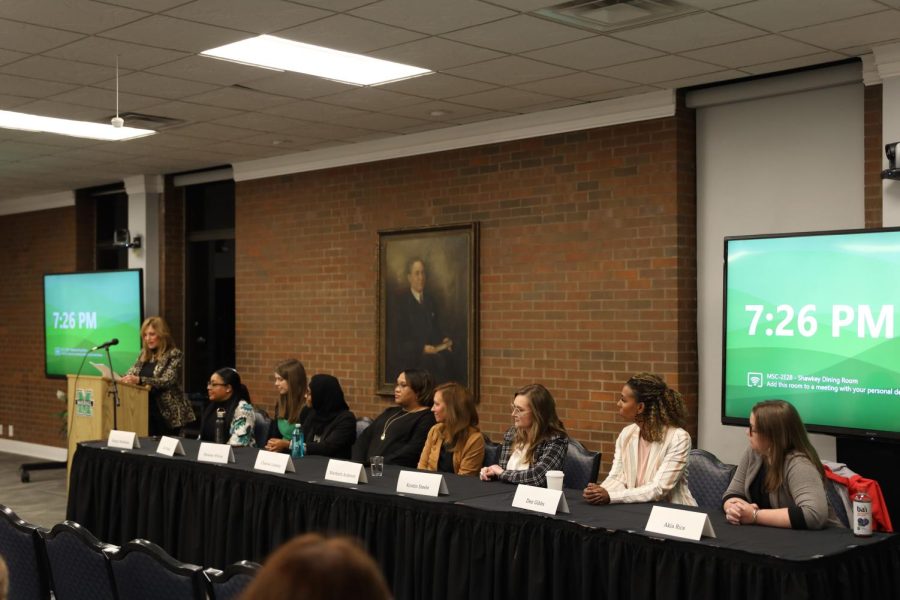 Marshall’s First Women Professional’s Symposium