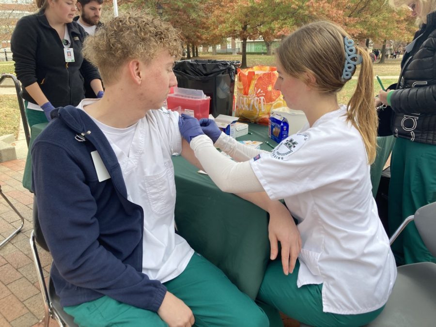 Wellness Center Offers Free Flu Shots to Students