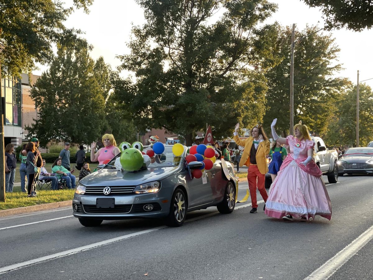 Students, faculty and community members lined 5th Avenue for the annual Homecoming Parade on Friday, Sept. 29.
