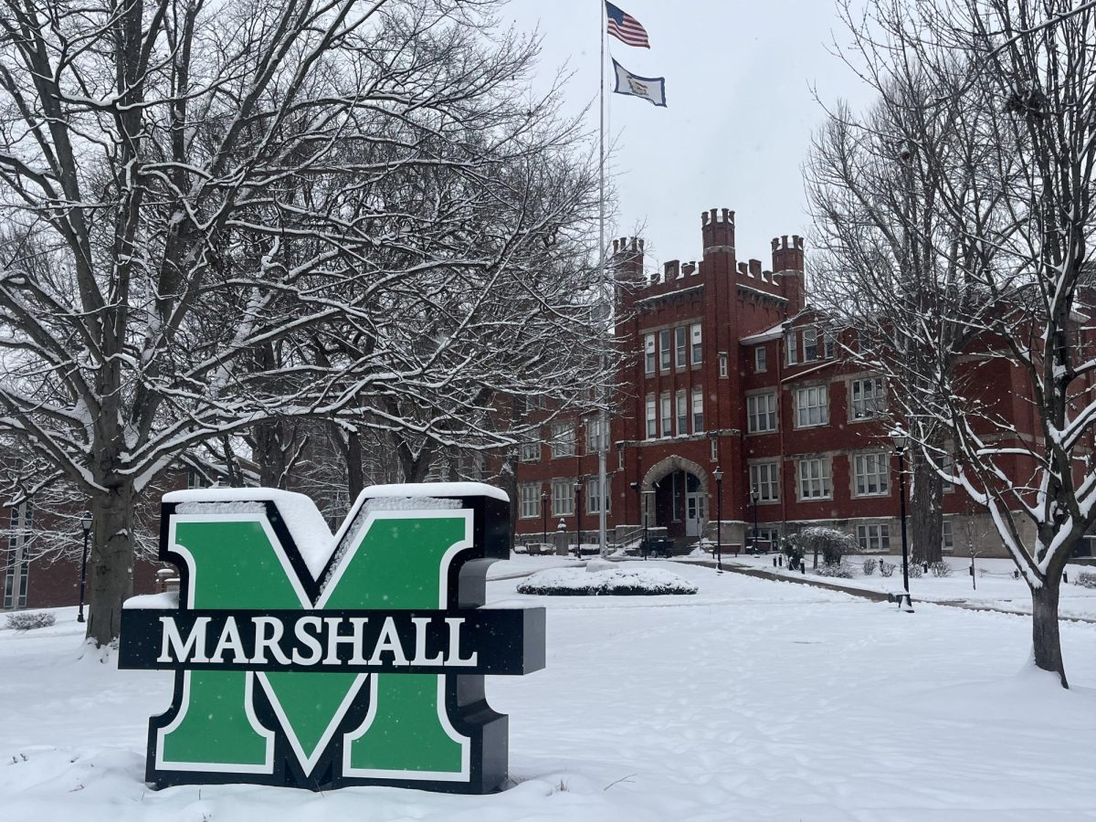 Marshall%E2%80%99s+campus+covered+in+snow+during+last+week%E2%80%99s+winter+weather.