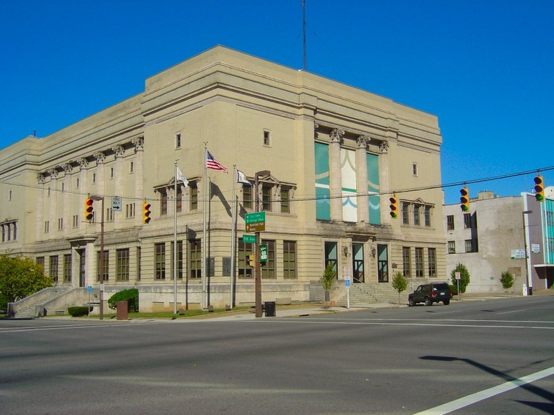 The Huntington City Council building