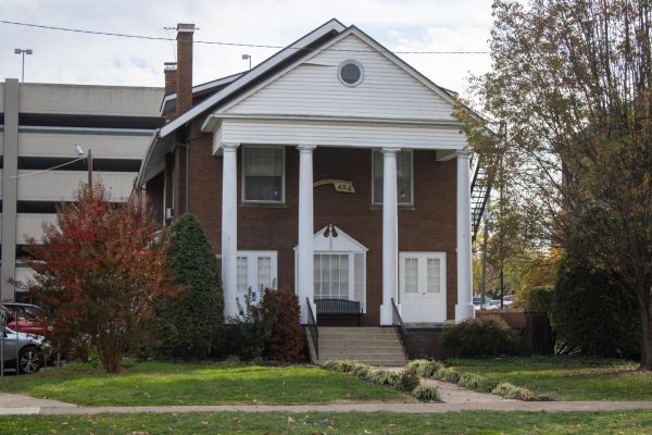 Alpha Xi Delta House on 5th Ave. 