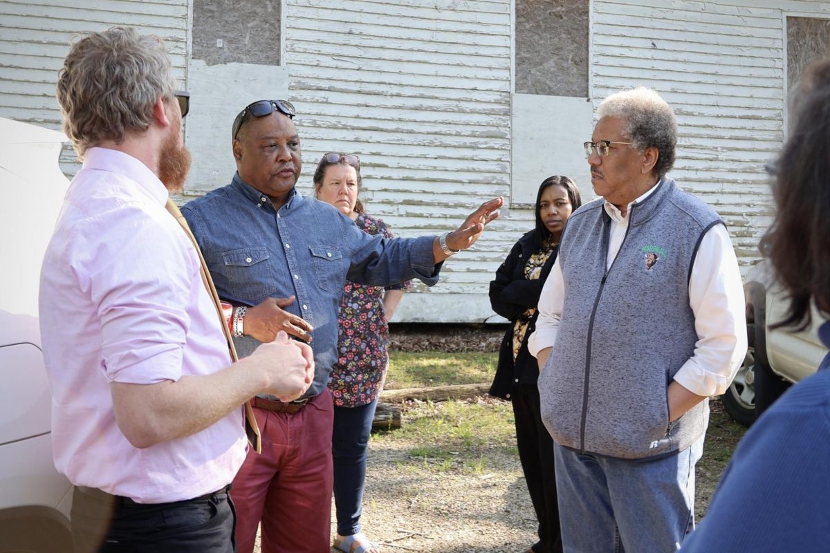 Cicero Fain speaking with members of the Appalachian Heritage Freedom Tour. (Courtesy of the Appalachian Heritage Freedom Tour)