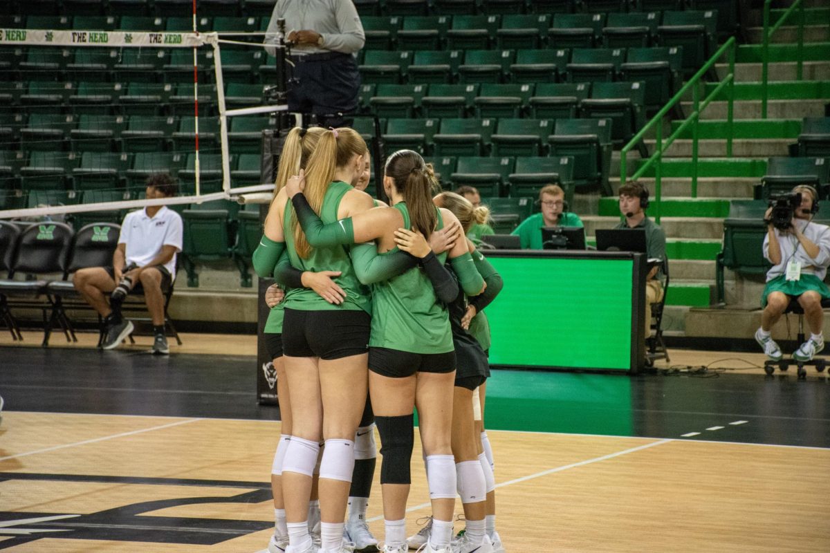 090925_ WVB vs Eastern Kentucky 1