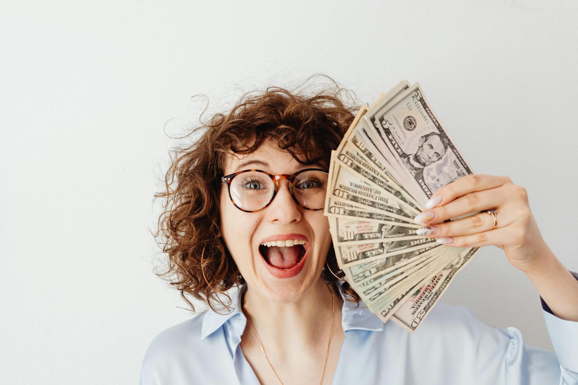 Mastering Money: A College Student’s Essential Guide to Finances