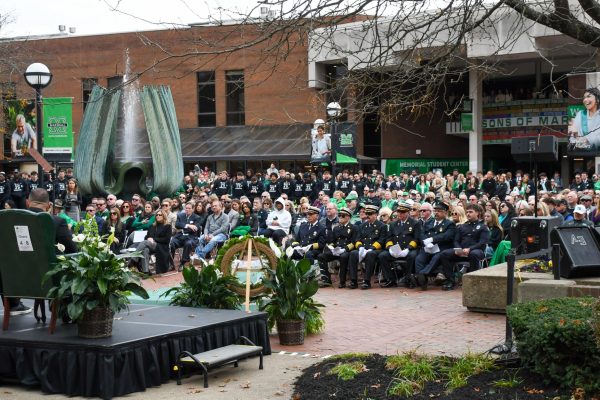 The 2025 Annual Memorial Fountain Ceremony featured Michele Craig, daughter of Michael Prestera, a local businessman who died in the plane crash. 